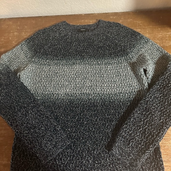 Theory Large Knit Sweater - Picture 1 of 3